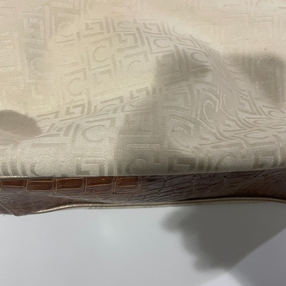 Liz Claiborne hobo vintage bag  15” wide  Leather straps - Picture 10 of 16